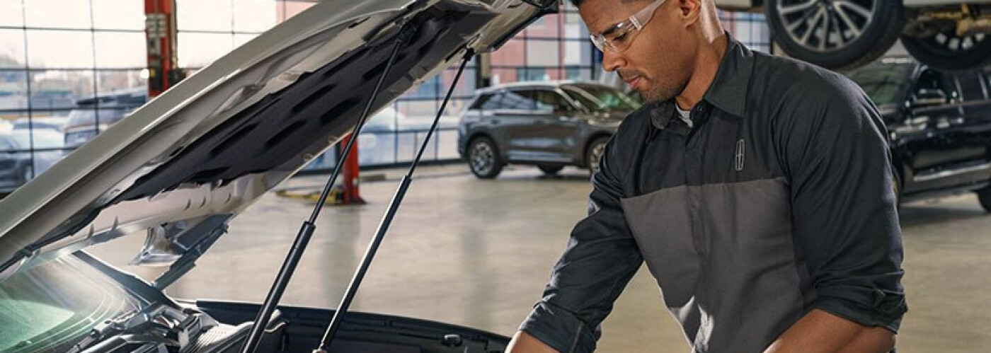 lincoln-service-mechanic