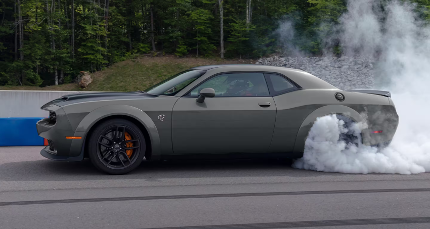 2023 Dodge Challenger Smoke