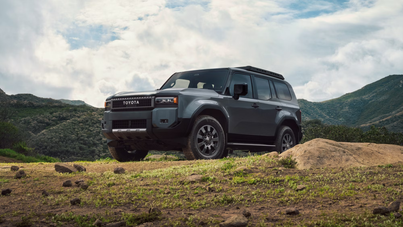 2025 Toyota Land Cruiser in Underground Color 2025 Toyota Land Cruiser in Underground Color