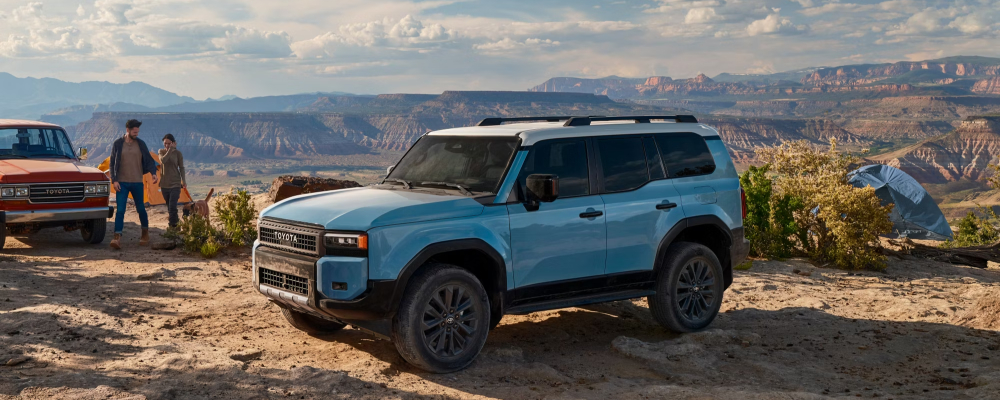 2025 Toyota Land Cruiser shown in Heritage Blue with Grayscape Roof 2025 Toyota Land Cruiser shown in Heritage Blue with Grayscape Roof