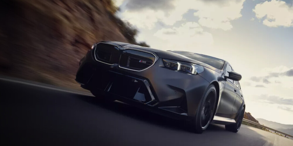 2025 BMW M5