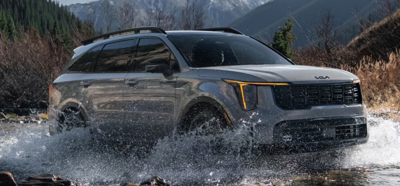 2026 Kia Sorento driving through water