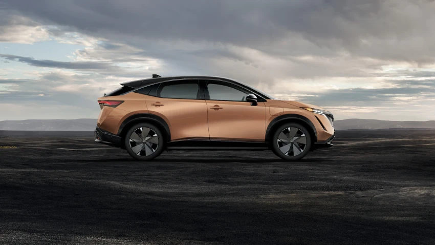 2023 Nissan ARIYA side profile