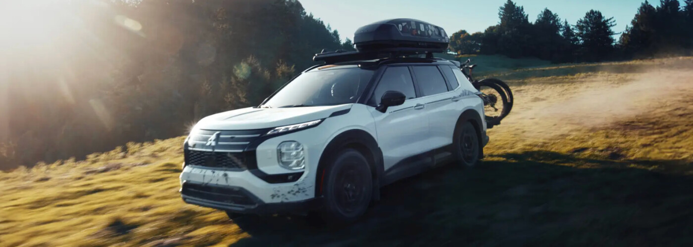 2025 Mitsubishi Outlander in the outdoors