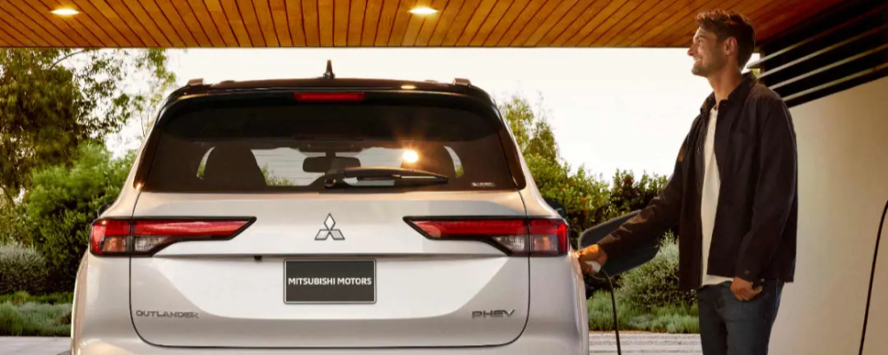 2025 Mitsubishi Outlander PHEV Charging