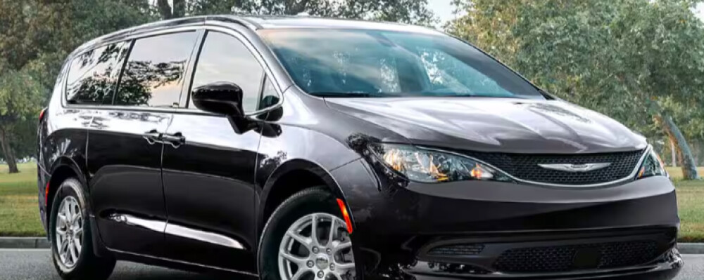 2025 Chrylser Voyager Chrysler Voyager