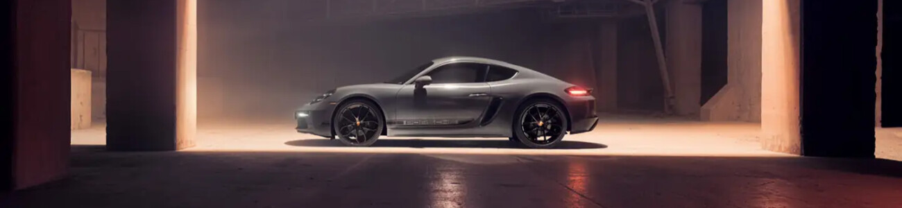 2024 Porsche 718 Design