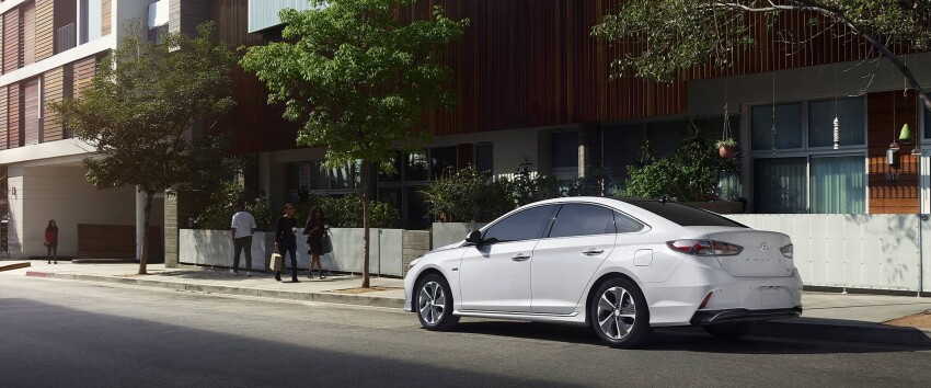 2019 Hyundai Sonata Hybrid Rear 2019 Hyundai Sonata Hybrid Rear