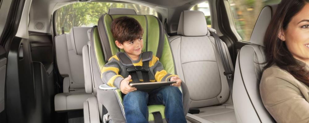 Honda vehicles parked at Ken Ganley Honda North Olmsted serving Akron, Cuyahoga Falls, and Canton drivers