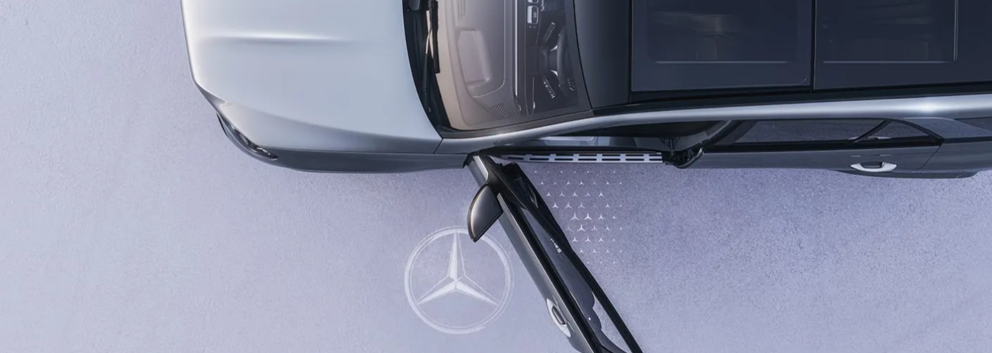 2025 Mercedes-Benz GLE Door Open