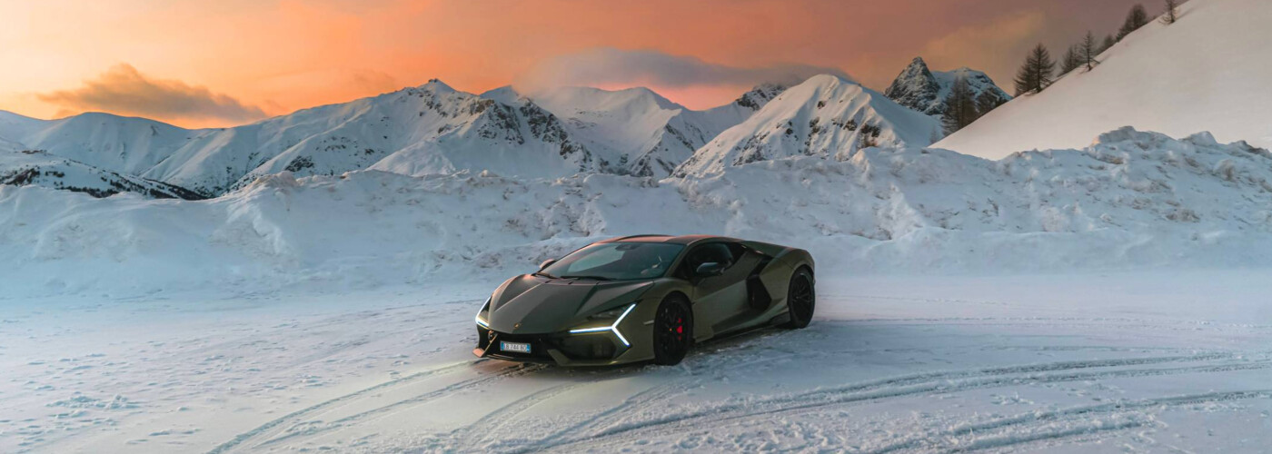2025 Lamborghini Revuelto 2025 Lamborghini Revuelto