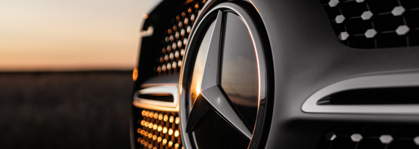 Mercedez-Benz Logo