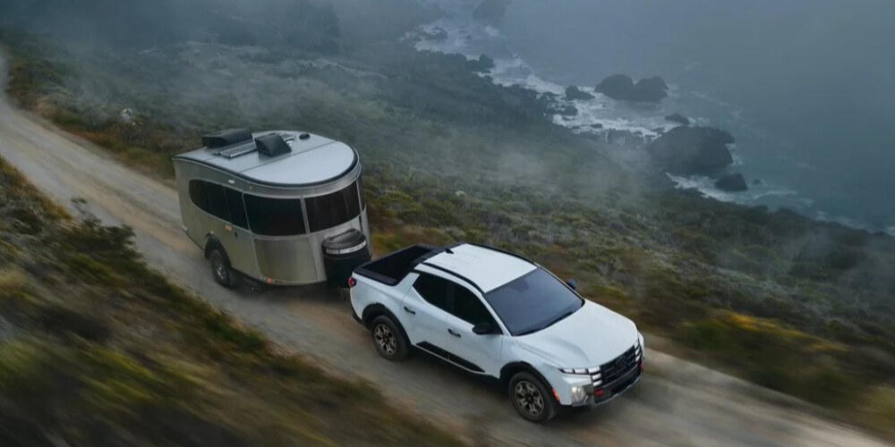 2026 Hyundai Santa Cruz towing trailer