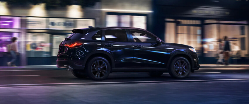 Front profile of the refreshed 2026 Honda HR-V available at Executive Honda near Wallingford