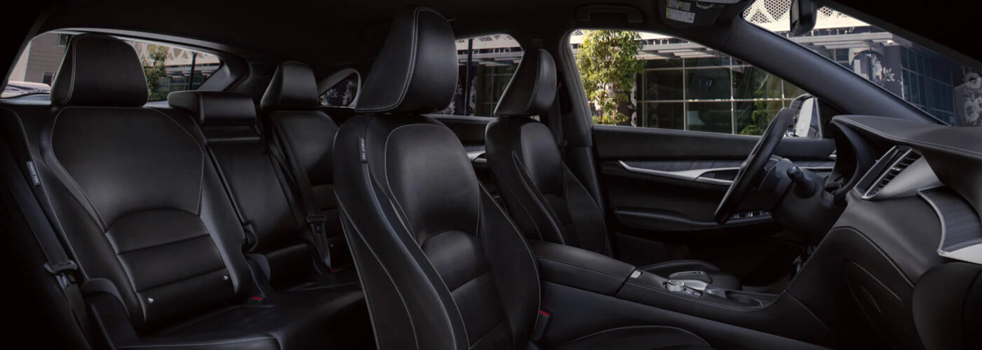Interior del INFINITI QX55 2025