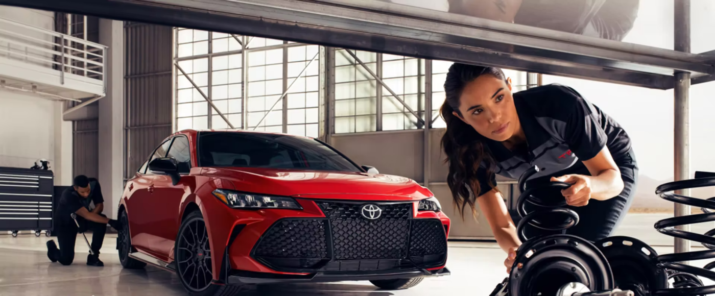 Toyota Service Mechanics