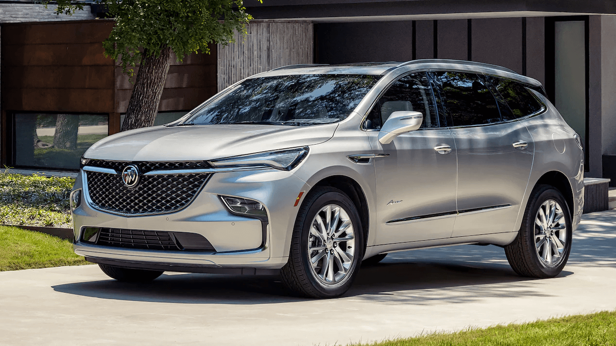 2022 Buick Enclave Parked in Driveway