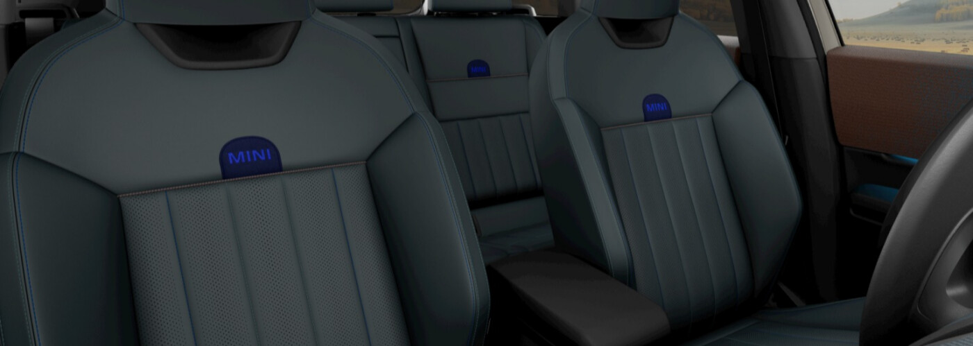 2025 MINI Countrman SE ALL4 Interior 2025 MINI Countrman SE ALL4 Interior