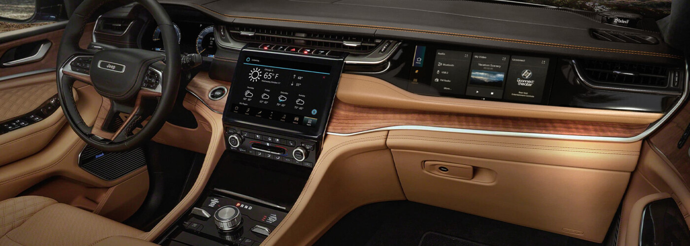 2025 Jeep Grand Cherokee Technology