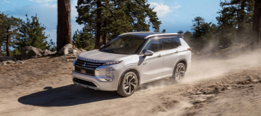 2024 Mitsubishi Outlander PHEV 2024 Mitsubishi Outlander PHEV