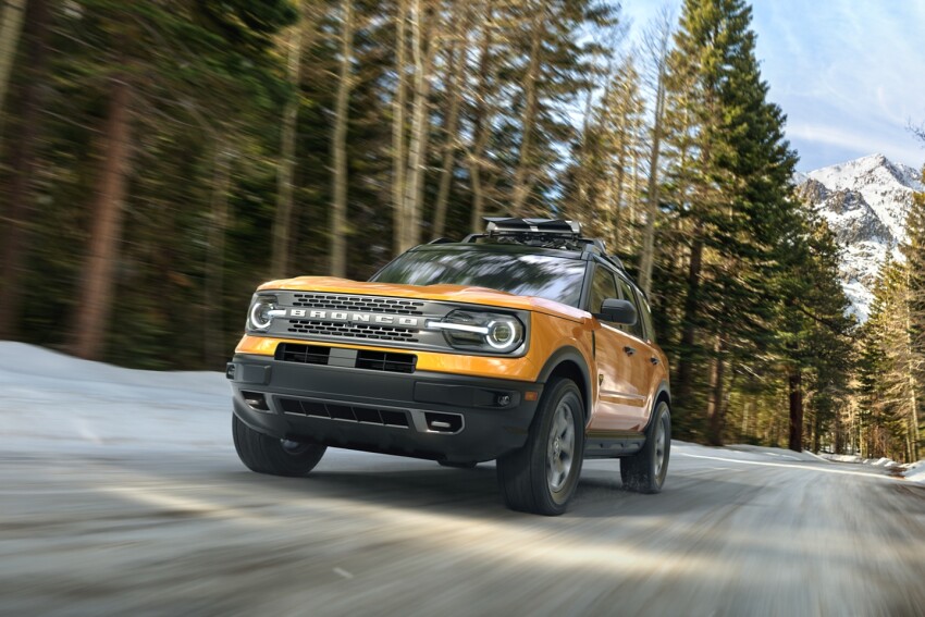 2021 Ford Bronco Sport driving