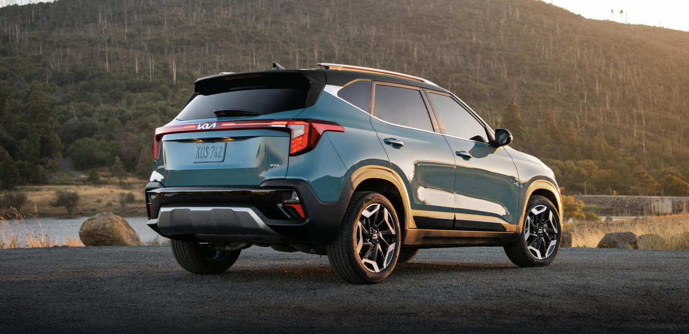 2026 Kia Seltos Exterior 2026 Kia Seltos Light Blue Exterior