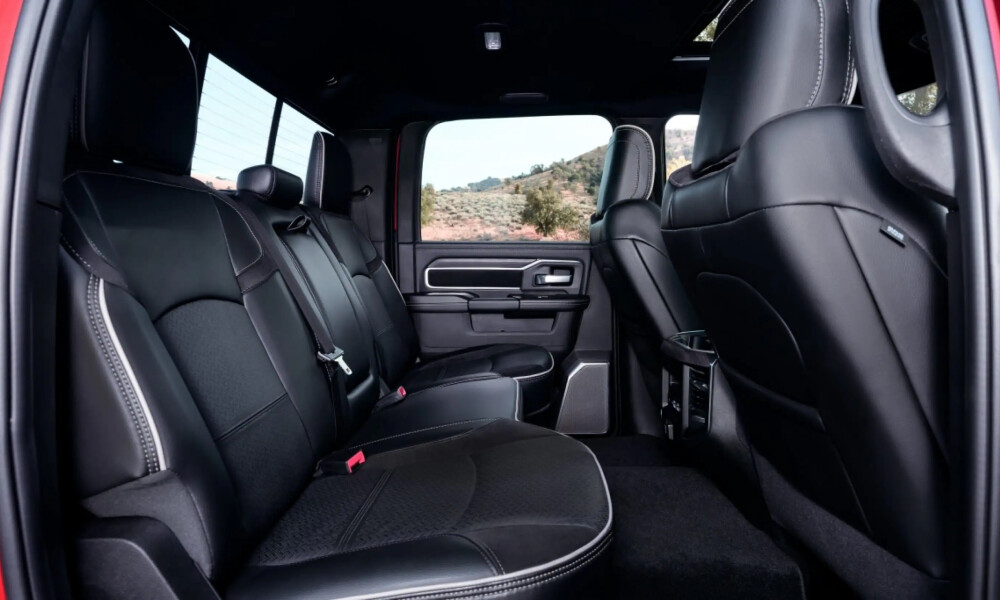2026 Ram 2500 2026 Ram 2500 interior
