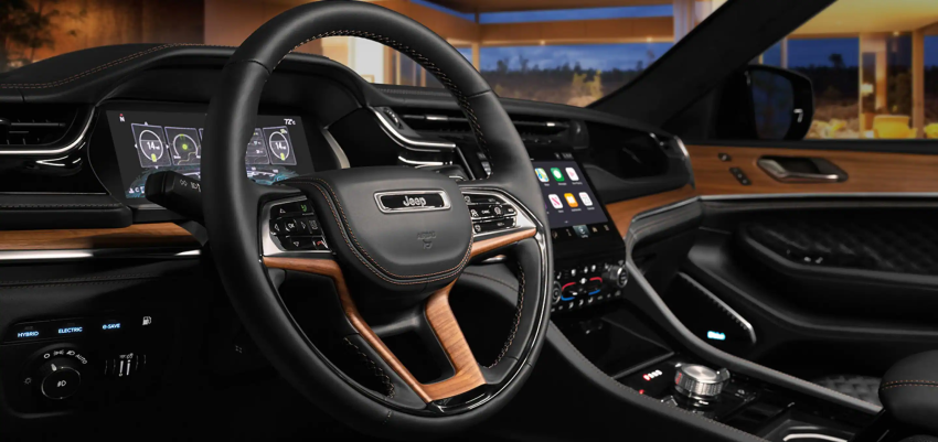 2023 Jeep Grand Cherokee Interior 2023 Jeep Grand Cherokee Interior