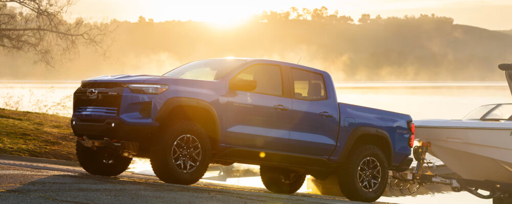 2026 Chevrolet Colorado Towing a Boat