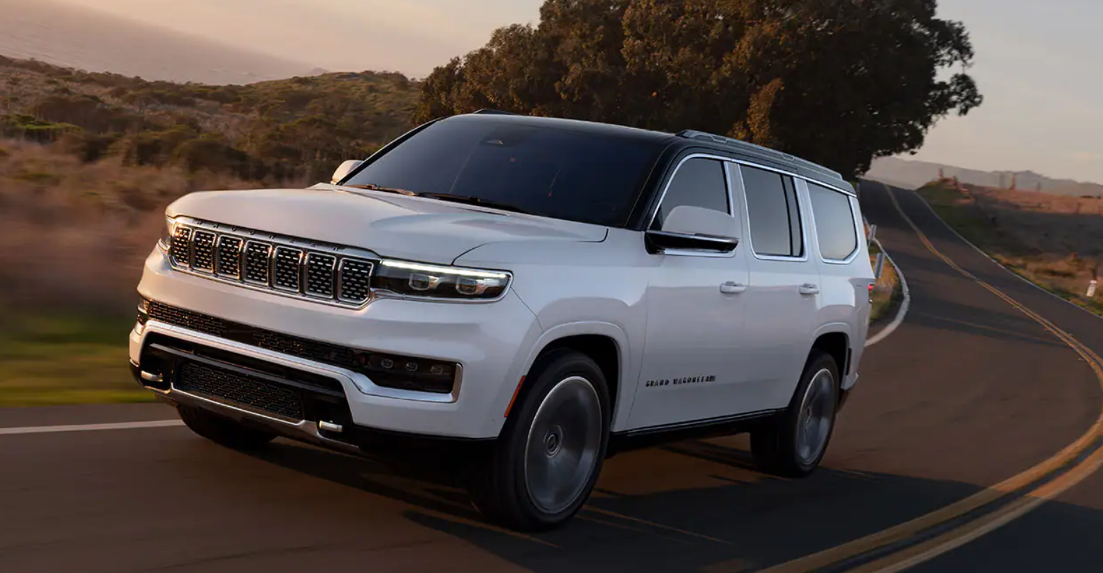 2022 Jeep Wagoneer