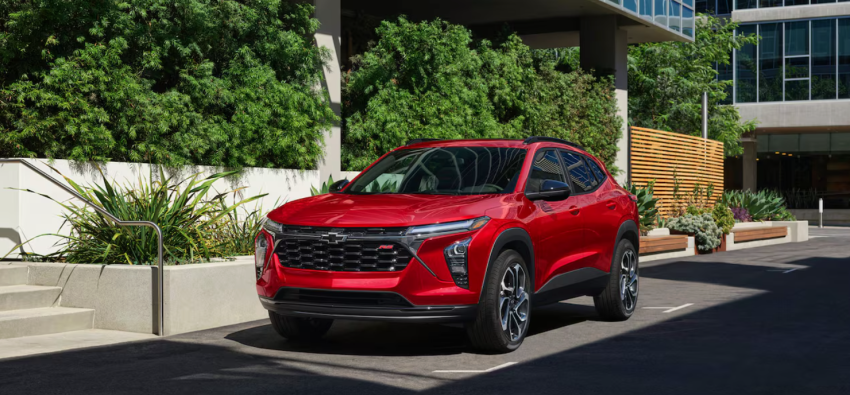 2026 Chevy Trax 2RS in Apex Red