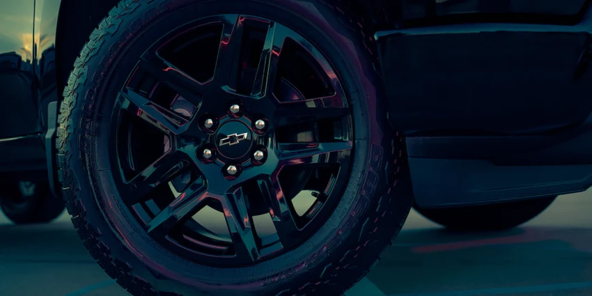 2022 Chevrolet Silverado Tire