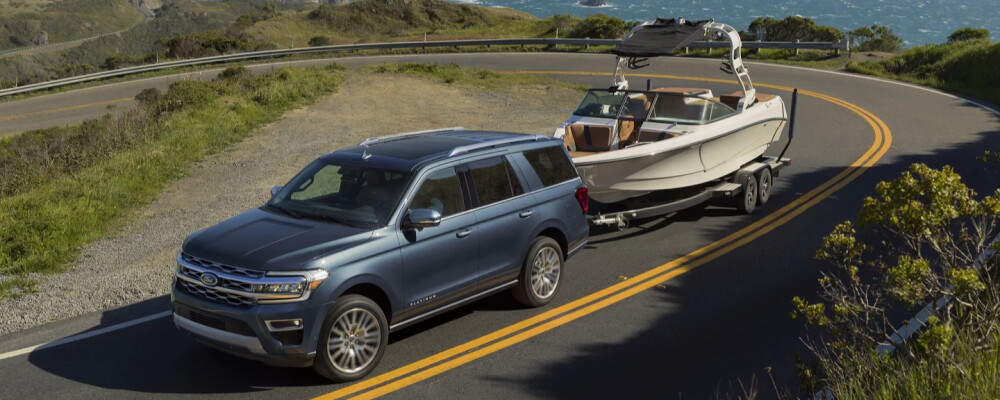 2023 Ford Expedition towing a boat