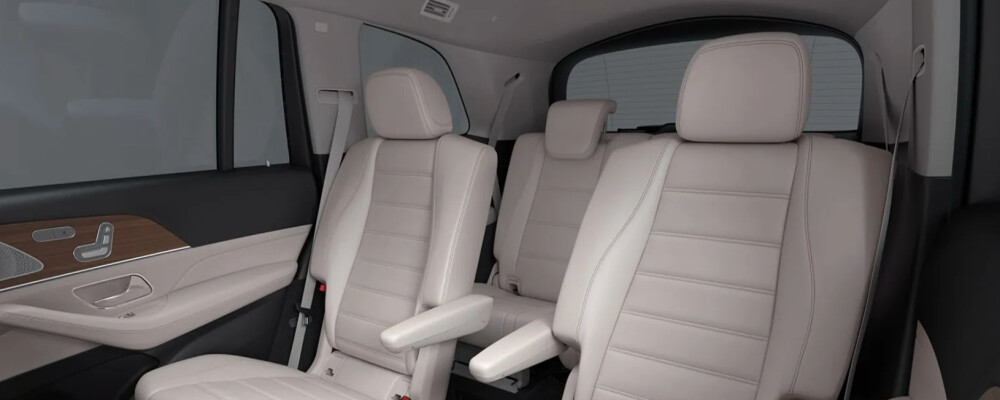 2026 Mercedes-Benz GLS Interior white