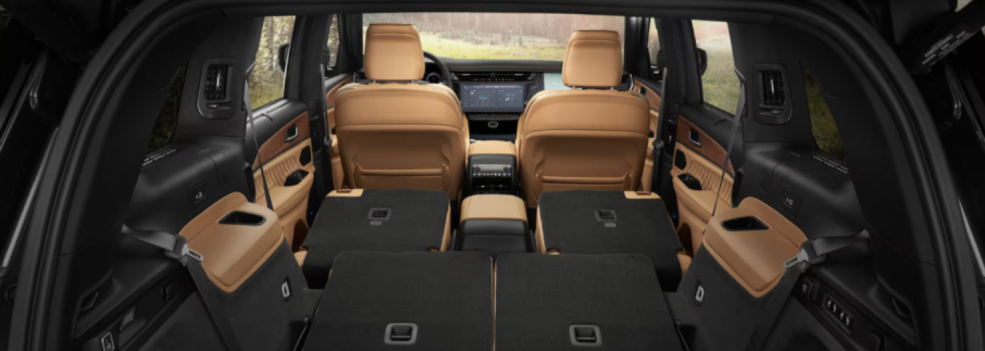 Jeep Grand Cherokee Interior