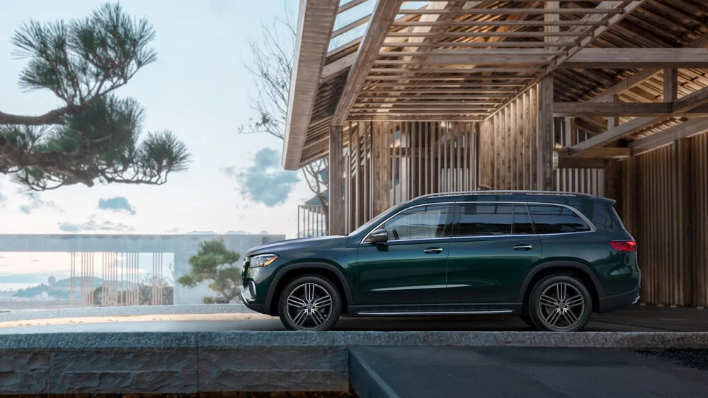 2025 Mercedes-Benz GLS