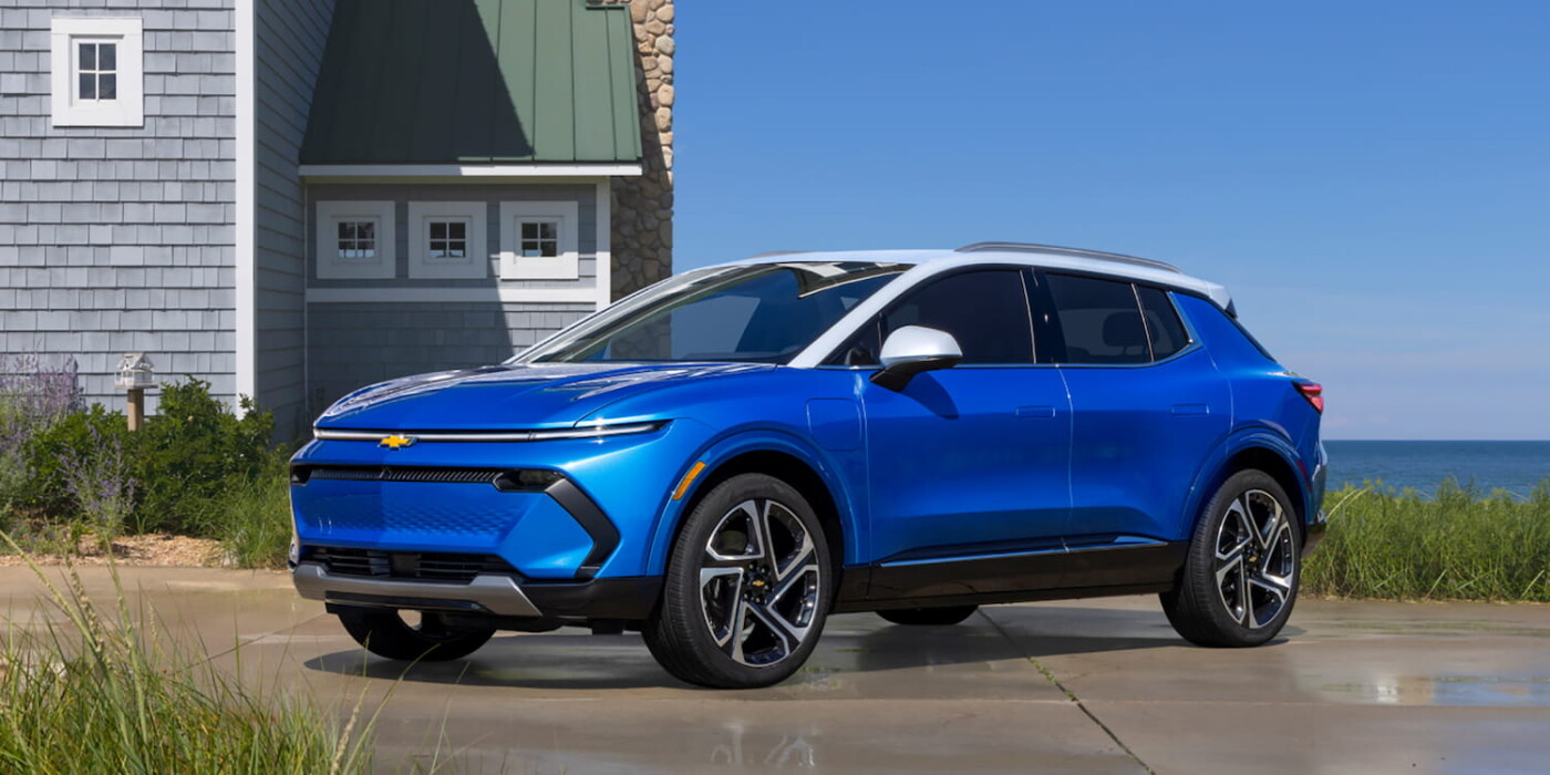 2024 Chevy Equinox EV 2024 Blue Chevy Equinox EV