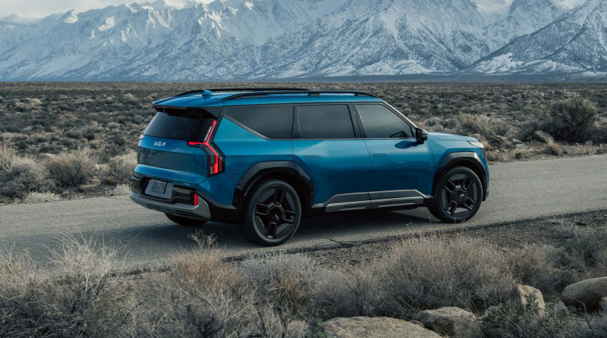 2026 Kia EV9 in Ocean Blue