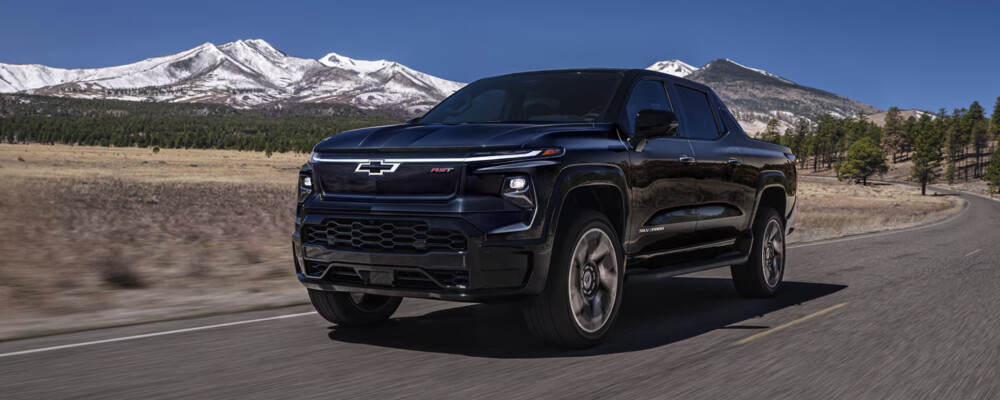 2025 Chevrolet Silverado EV 2025 Chevrolet Silverado EV driving in mountains