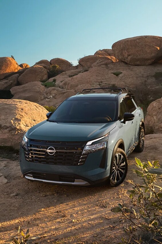 2026 Nissan Pathfinder 2026 Nissan Pathfinder in desert region