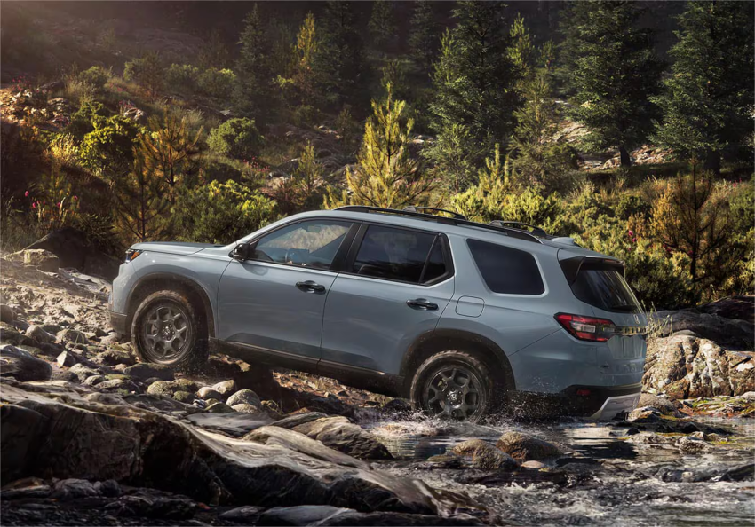 2025 Honda Pilot offroading