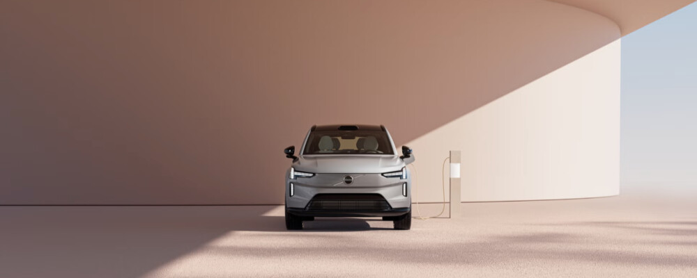 2025 Volvo EX90