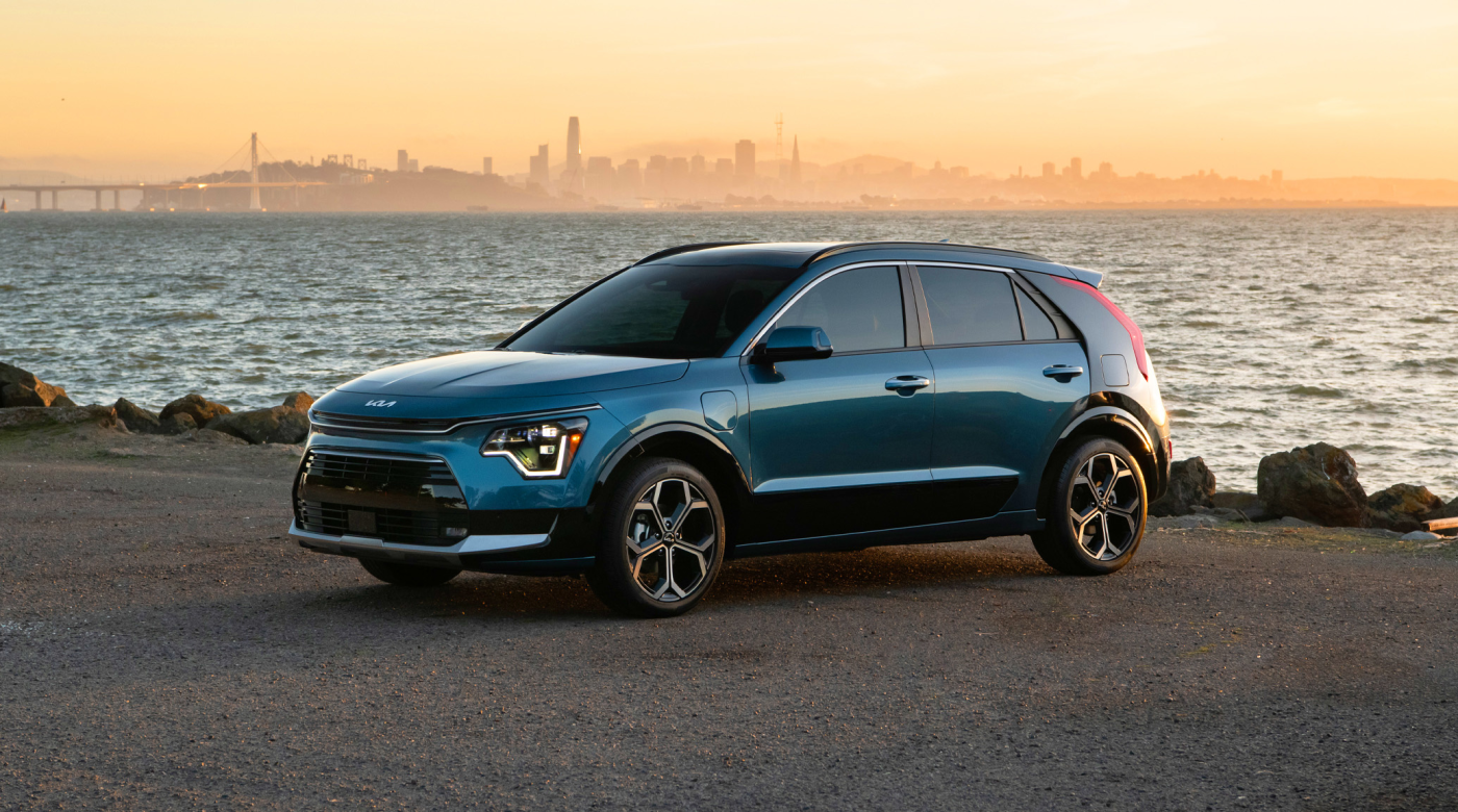 2023 Kia Niro Plug-In Hybrid with City in Background