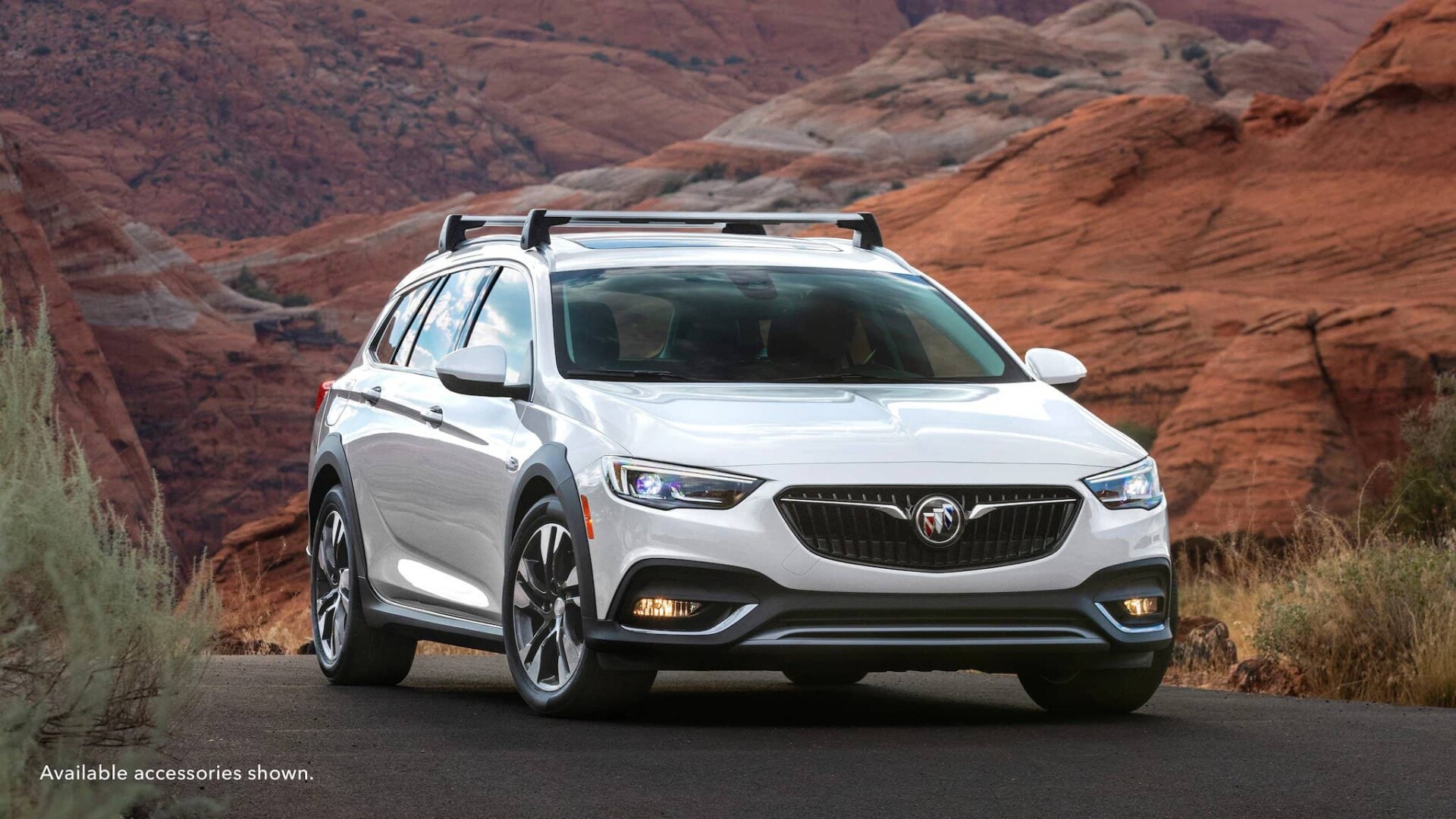 2020 Buick Regal Tourx Grill