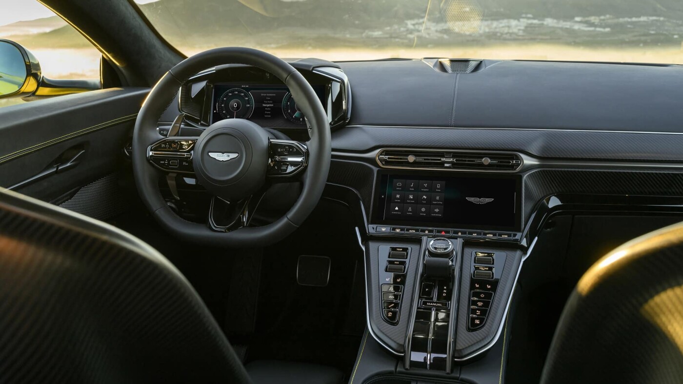 2025 Aston Martin Vantage 