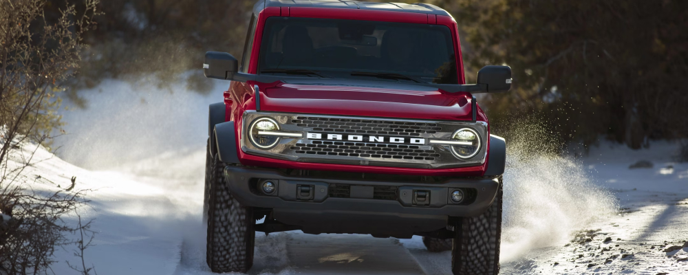 2025 Ford Bronco Driving in Snow
