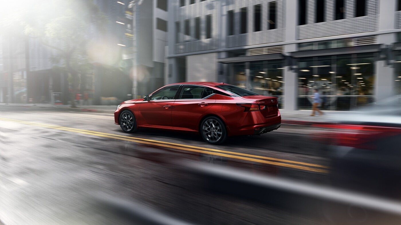 2023 Nissan Altima driving through the city