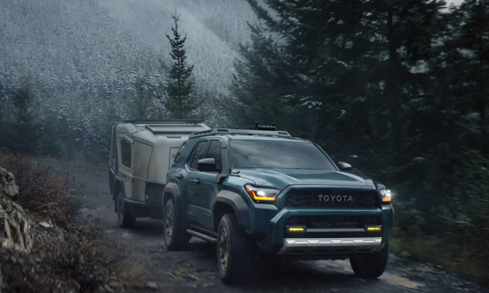 2026 Toyota 4Runner towing trailer
