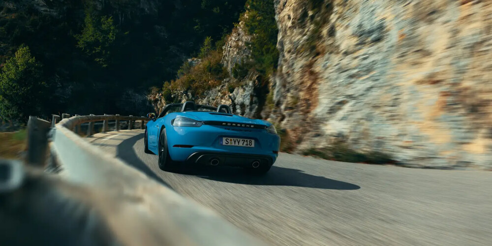 2023 Porsche 718 Cayman 2023 Porsche 718 Cayman