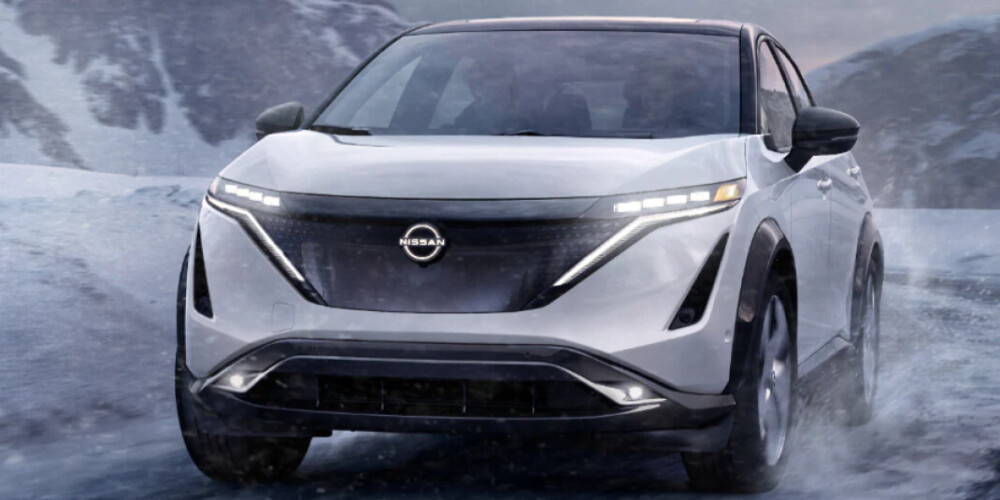 2025 Nissan ARIYA 2025 Nissan ARIYA in snow